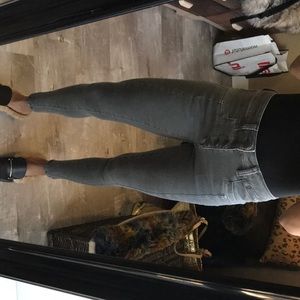 American Eagle High-Waisted Jeans